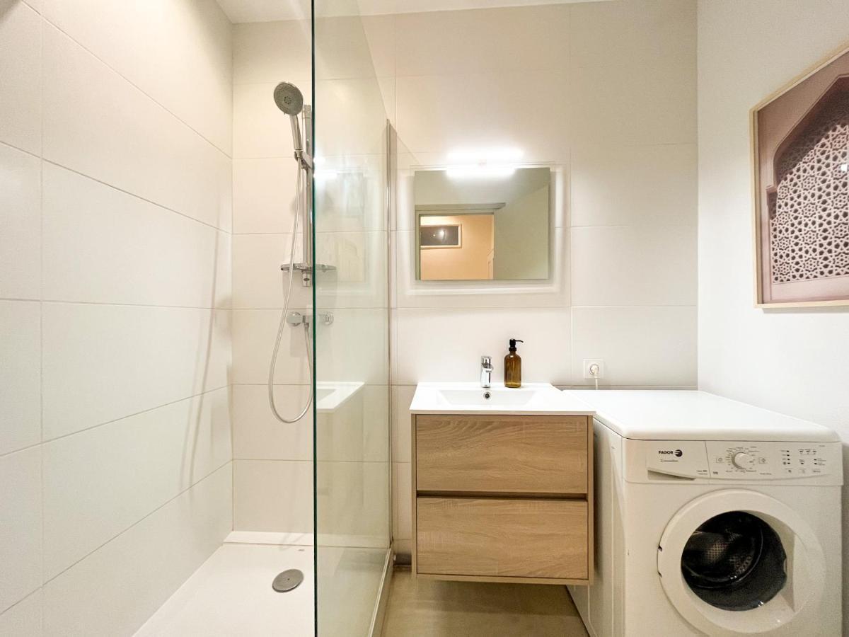 Suite Onyx Lyon Exteriör bild