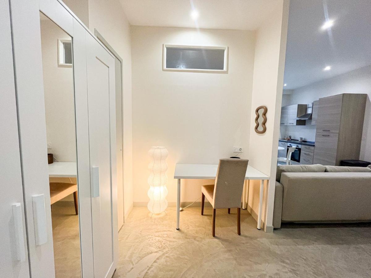 Suite Onyx Lyon Exteriör bild