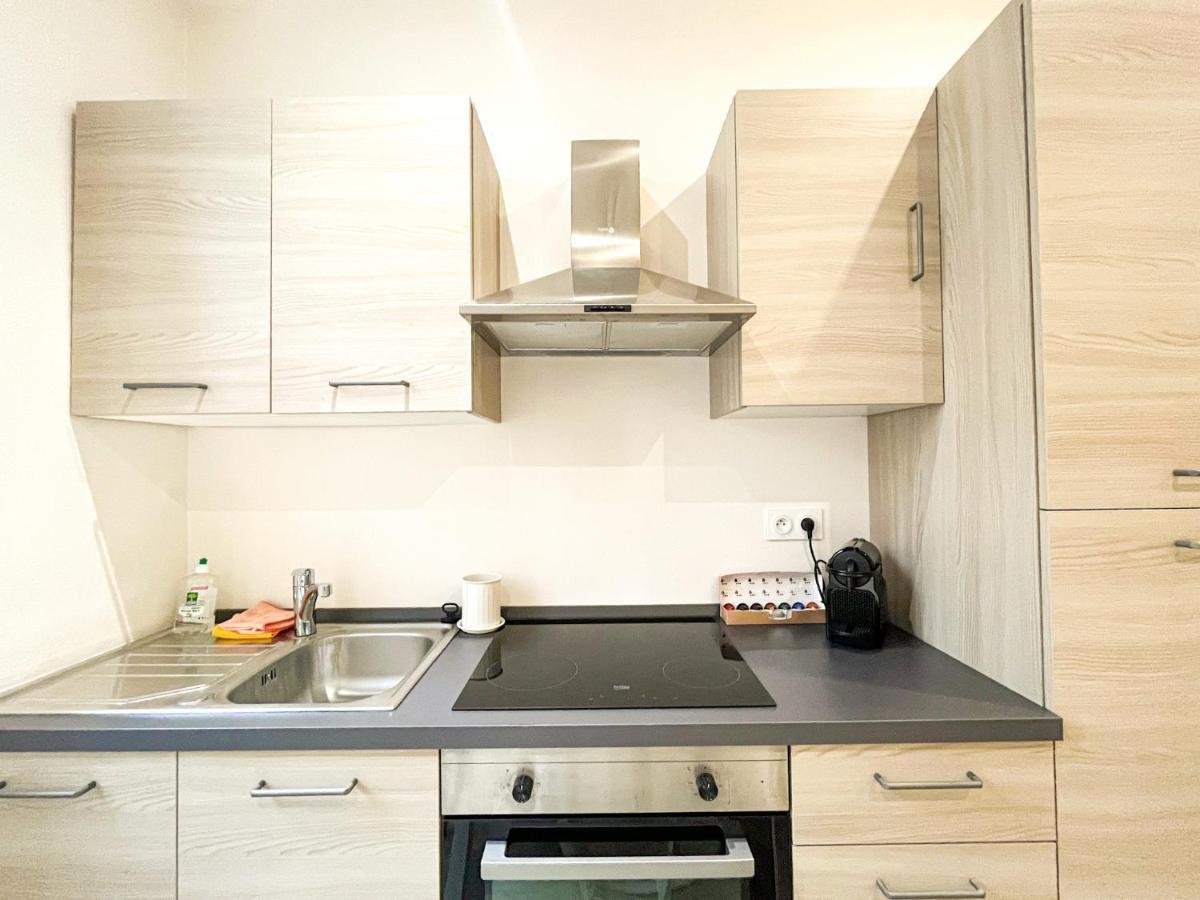 Suite Onyx Lyon Exteriör bild
