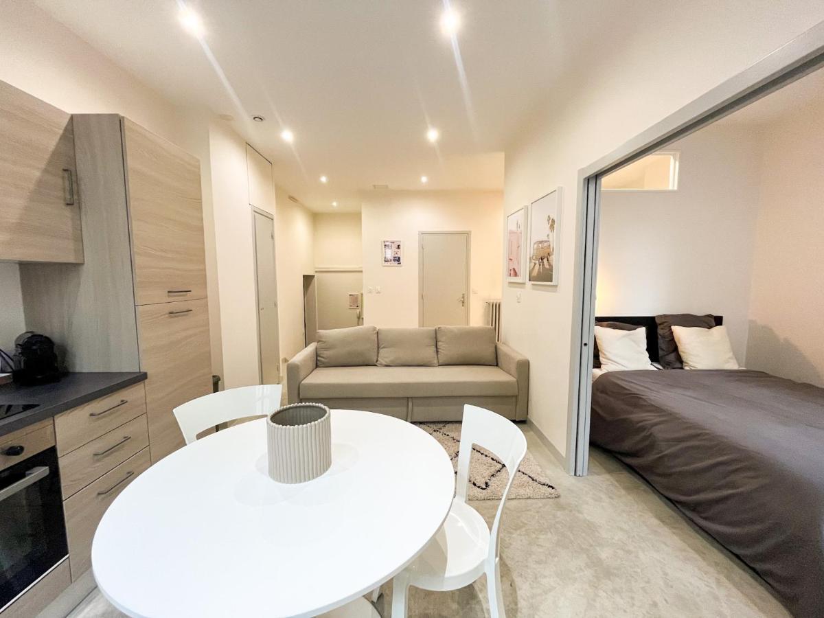 Suite Onyx Lyon Exteriör bild