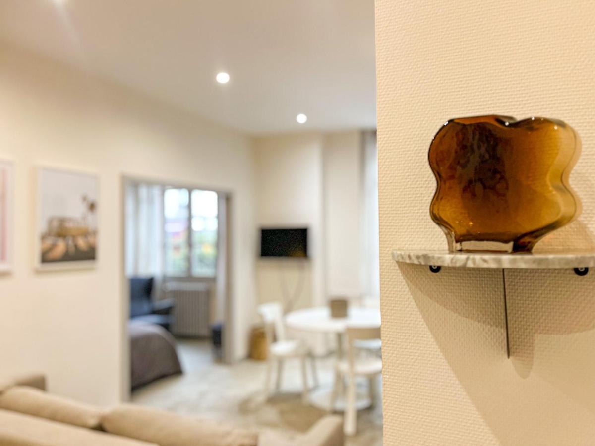 Suite Onyx Lyon Exteriör bild